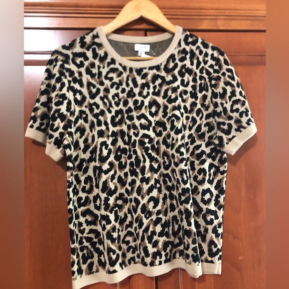 J. Crew Sweaters - J. Crew Animal Print Short Sleeve Sweater Size Large NWT